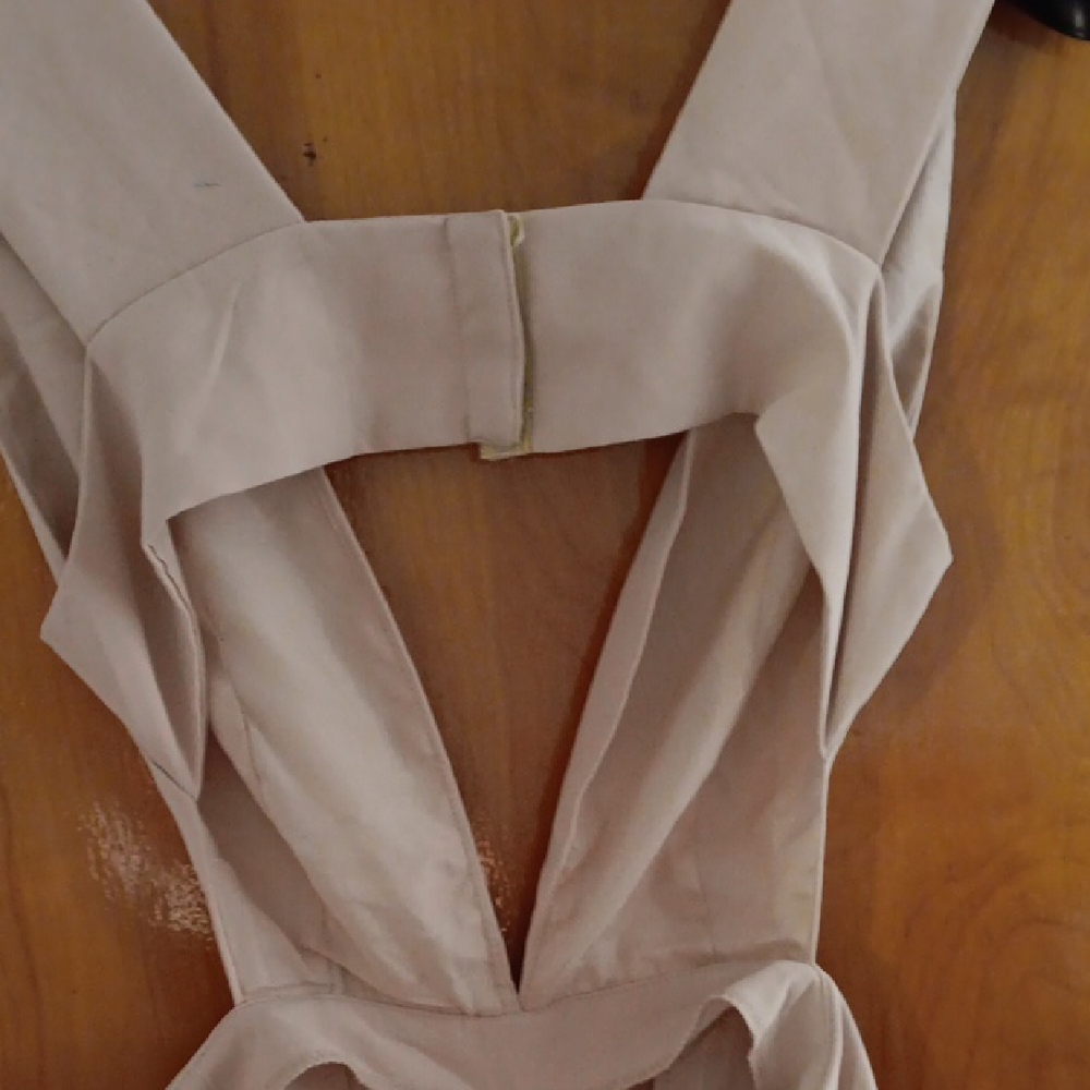 Lioness Chic Tan Jumpsuit with Wide Legs and Sleeveless Design - Picture 3 of 5